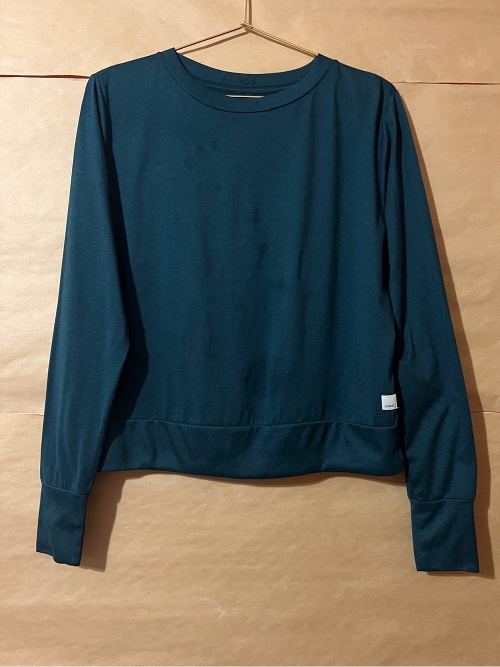 Vuori Daydream Crew Sweatshirt Strato Tech Pullover Moss Heather Size M *FLAWS*